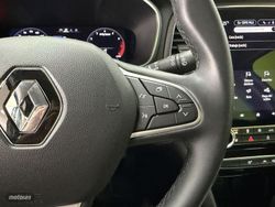 Renault Megane Techno 1.3 TCE 140CV EDC - Miniatura 22