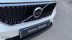 Volvo XC40 XC40 Core, B3 Mild hybrid, Gasolina - Miniatura 14