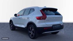 Volvo XC40 XC40 Core, B3 Mild hybrid, Gasolina - Miniatura 2
