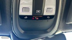 Volvo XC40 XC40 Plus, B3 Mild hybrid, Gasolina, Dark - Miniatura 28