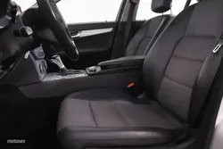 Mercedes Clase C C220 CDI AVANTGARDE AUTO 170CV 4P # NAVI,PARKTORNIC - Miniatura 19