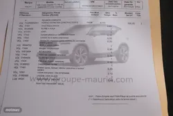 Volvo V 40 CROSS COUNTRY 1.5 T3 OVERSTA EDITION AUTO 152CV 5P # NAVI,PARKTRONIC,CAMARA TRASERA - Miniatura 28