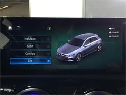 Mercedes Clase A 200 d - Miniatura 16