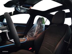 Mercedes Clase E 220 d - Miniatura 11