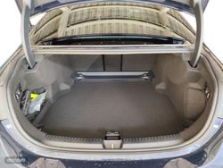 Mercedes Clase E 220 d - Miniatura 22