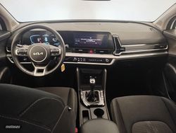 Kia Sportage 1.6 T-GDi MHEV Drive 160CV 4X2 - Miniatura 4