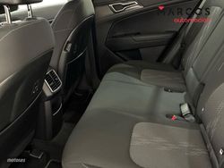Kia Sportage 1.6 T-GDi HEV Drive 4X2 - Miniatura 10