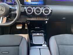 Mercedes Clase CLA 220 d Shooting Brake - Miniatura 18