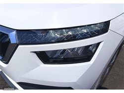 Skoda Kamiq 1.0 TSI 81kW (110CV) DSG Ambition - Miniatura 17
