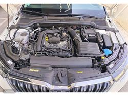 Skoda Kamiq 1.0 TSI 81kW (110CV) DSG Ambition - Miniatura 20