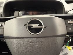 Opel Combo Cargo M 1000kg Diesel 1.5 100HP SS MT E - Miniatura 17