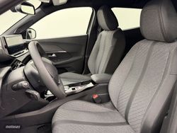 Peugeot 2008 N Allure Hybrid 145 eDCS6 - Miniatura 12