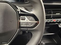 Peugeot 2008 N Allure Hybrid 145 eDCS6 - Miniatura 17
