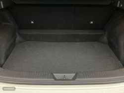 Nissan Qashqai DIG-T 140 mHEV Acenta 4x2 103 kW (140 CV) - Miniatura 5