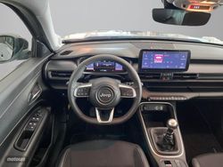 Jeep Avenger 1.2 G 74kW (100CV) Altitude - Miniatura 17