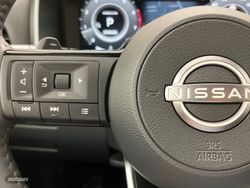 Nissan Qashqai DIG-T 158 mHEV Acenta CVT 116 kW (158 CV) - Miniatura 11