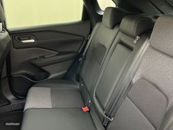 Nissan Qashqai DIG-T 158 mHEV Acenta CVT 116 kW (158 CV) - Miniatura 13