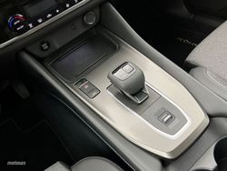 Nissan Qashqai DIG-T 158 mHEV Acenta CVT 116 kW (158 CV) - Miniatura 14