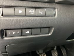 Nissan Qashqai DIG-T 140 mHEV Tekna 4x2 103 kW (140 CV) - Miniatura 26
