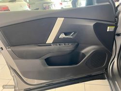Citroen C4 Hybrid 145 ë-DCS6 Plus - Miniatura 15
