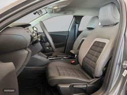 Citroen C4 Hybrid 145 ë-DCS6 Plus - Miniatura 16
