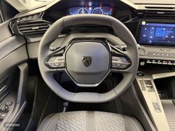 Peugeot 308 5P Allure Hybrid MHEV 145 e-DCS6 - Miniatura 14