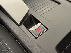 Peugeot 308 5P Allure Hybrid MHEV 145 e-DCS6 - Miniatura 26