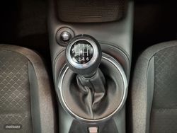 Nissan Juke DIG-T 84 kW (114 CV) 6MT N-Connecta - Miniatura 17