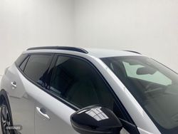 Peugeot 2008 Allure Gasolina 130 S&S EAT8 - Miniatura 14