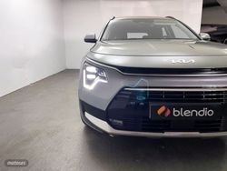 Kia Niro 1.6 GDI HEV DRIVE 141CV 5P - Miniatura 9