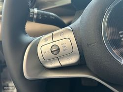 BYD Dolphin Design 150 kW (204 CV) - Miniatura 11