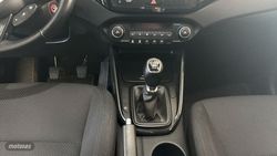 Kia Carens 1.7 CRDI VGT CONCEPT ECO-DYNAMICS 115 5P - Miniatura 16