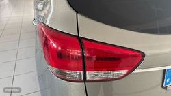 Kia Carens 1.7 CRDI VGT CONCEPT ECO-DYNAMICS 115 5P - Miniatura 19