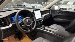 Volvo XC 60 XC60 XC60 Core, B5 AWD Mild hybrid, Gasolina - Miniatura 4