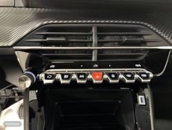 Peugeot 208 Gasolina 100 S&S 6 Vel MAN Style - Miniatura 16
