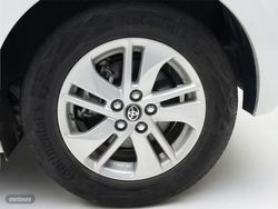 Toyota Yaris 1.5 e-CVT 116CV 120H Business - Miniatura 22