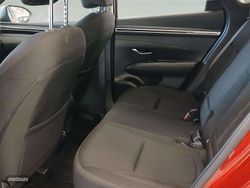 Hyundai Tucson 1.6 TGDI HEV Maxx AT - Miniatura 13