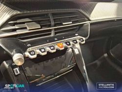 Peugeot 208 HYBRID 110 eDCS6 Allure - Miniatura 19