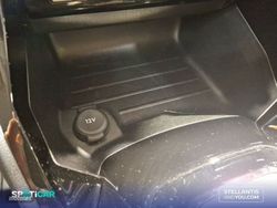 Peugeot 208 HYBRID 110 eDCS6 Allure - Miniatura 21