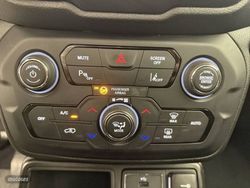 Jeep Renegade 1.0 Gasolina 88 kW (120 CV) Limited - Miniatura 22