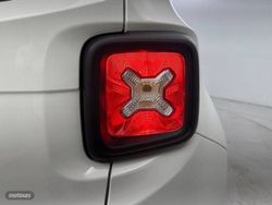 Jeep Renegade 1.0 Gasolina 88 kW (120 CV) Limited - Miniatura 28