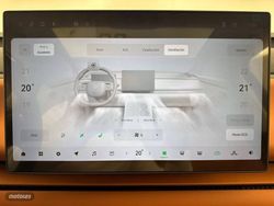 Leapmotor C10 REEV 28.4 kWh REEV Hybrid A Design - Miniatura 21