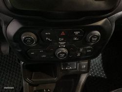 Jeep Renegade 1.6 MJET 96KW LIMITED FWD 5P - Miniatura 16