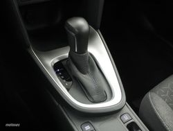 Toyota Yaris Cross 1.5 VVT-I HYBRID ACTIVE TECH 5P - Miniatura 10