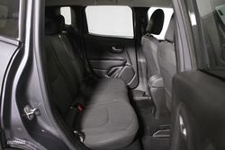 Jeep Renegade 1.3 G 110KW NIGHT EAGLE FWD DDCT 5P - Miniatura 6