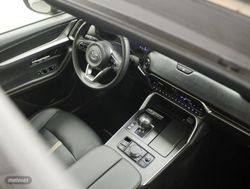 Mazda CX-80 3.3 E-SKYACTIV D254 MHEV HOMURA PLUS AWD - Miniatura 27