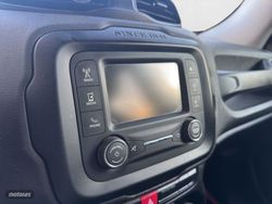 Jeep Renegade 1.6 Mjet Limited 4x2 - Miniatura 10