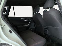 Toyota RAV 4 2.5l PLUG-IN 300PH (e-CVT) Advance - Miniatura 11