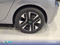 Peugeot 208 HYBRID 110 eDCS6 Allure - Miniatura 11