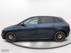 Mercedes Clase B B-180D - Miniatura 2